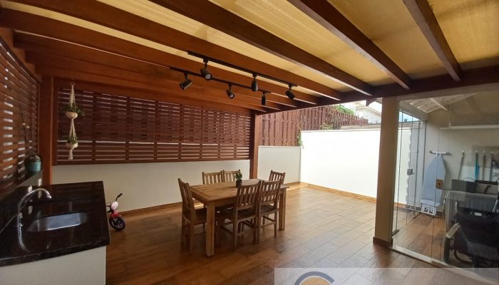 WhatsApp Image 2025-09-28 at 19.42.02 (2)