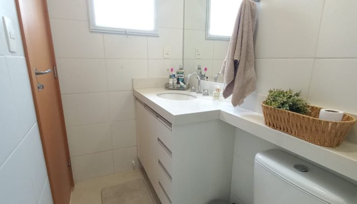 WhatsApp Image 2025-09-28 at 19.42.05 (1)